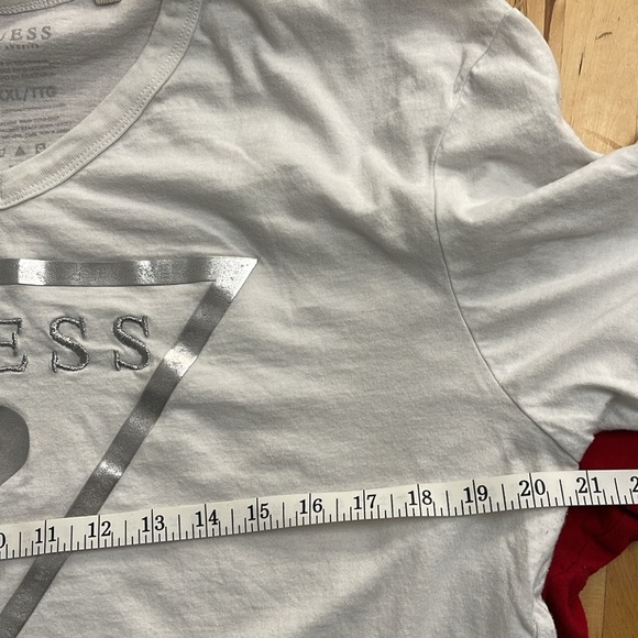 GUESS GLAM LOGO TEE BUNDLE WOMENS XXL V-NECK RED BLACK SHORT SLEEVE 100% COTTON - Picture 8 of 11